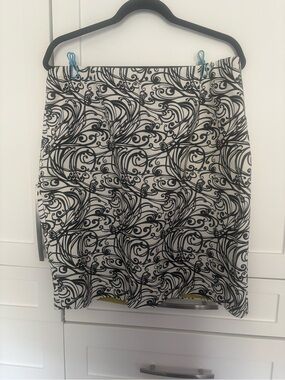 Sara Campbell Black and White Swirl Pencil Skirt